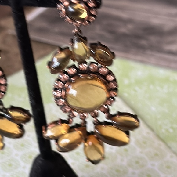Pierced chandelier earrings post samber colored with crystal framed - Picture 4 of 15